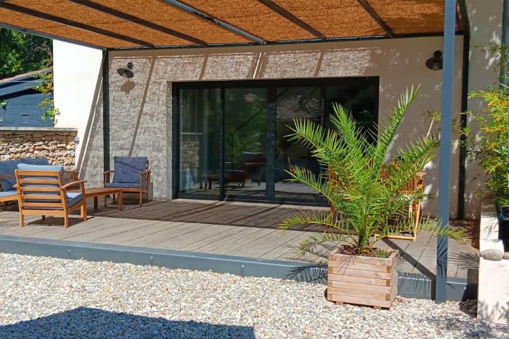 Gite Cosy Au Coeur Du Luberon Lagnes Exterior foto